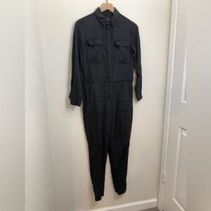Gap Utility Collared Jumpsuit Size 2